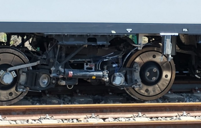 Loose rail switch clamps caused the recent Maya Train derailment [Video]