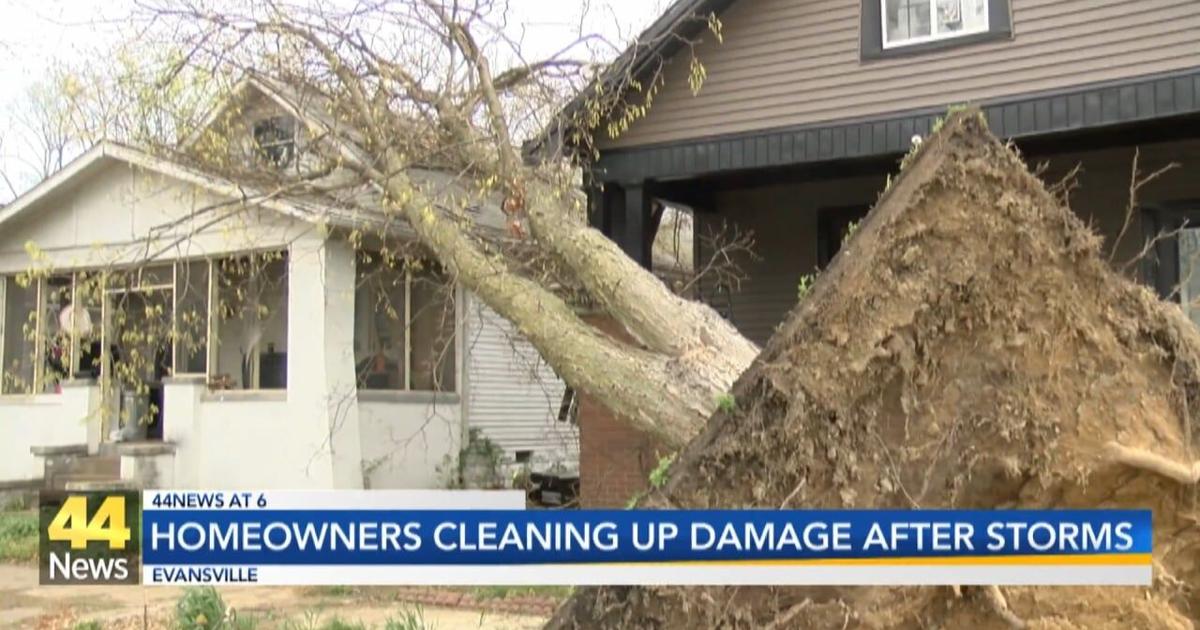 Evansville residents near south side experience heavy damage from storms | Video