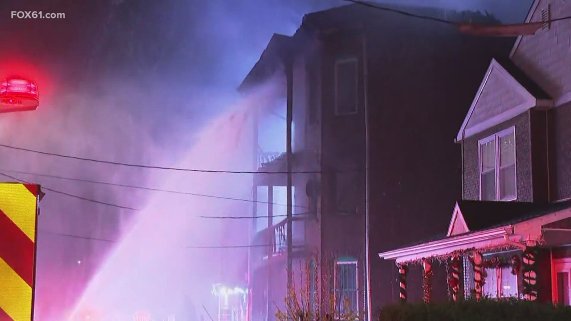 Several displaced after Hartford house fire [Video]