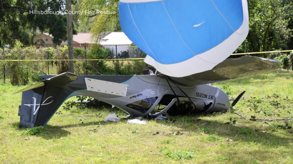 Video 2 survive a plane crash thanks to the emergency parachute [Video]