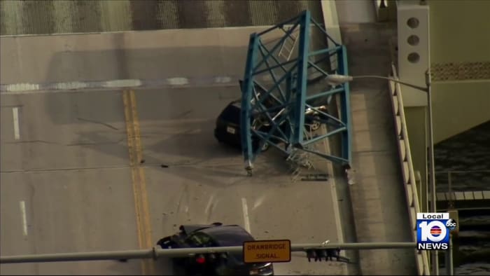 Man describes moment portion of crane struck his car on Fort Lauderdale bridge [Video]