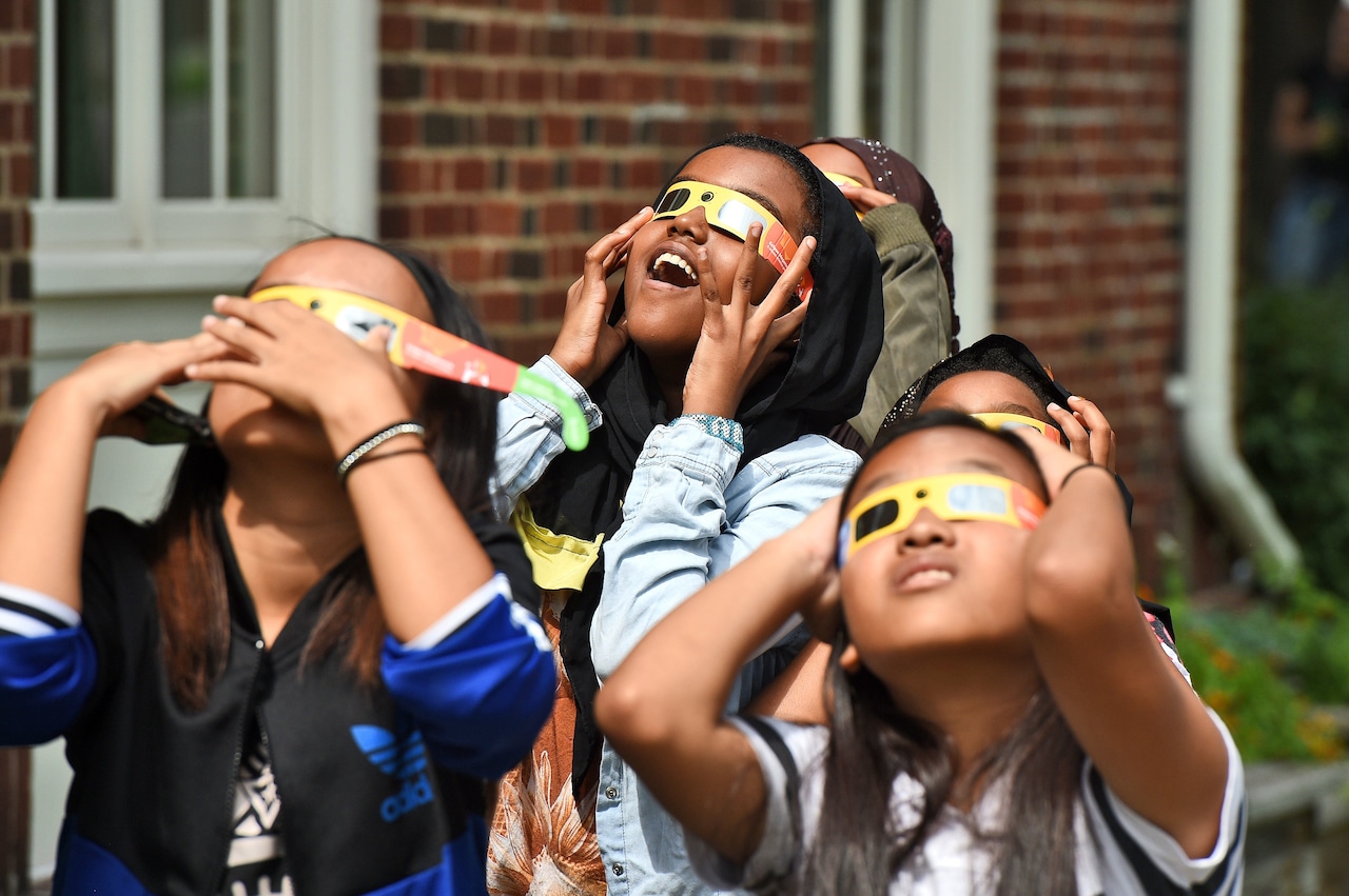 Another N.J. school district will dismiss kids early to avoid the eclipse [Video]