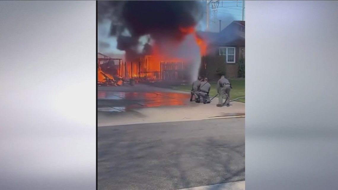 Troopers assist fire crews battle flames in Lockport [Video]