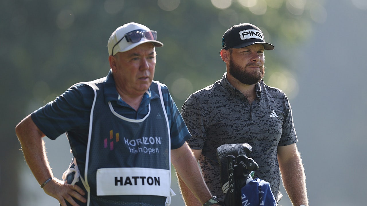 Caddie forced to miss Masters after suffering injury in fall [Video]