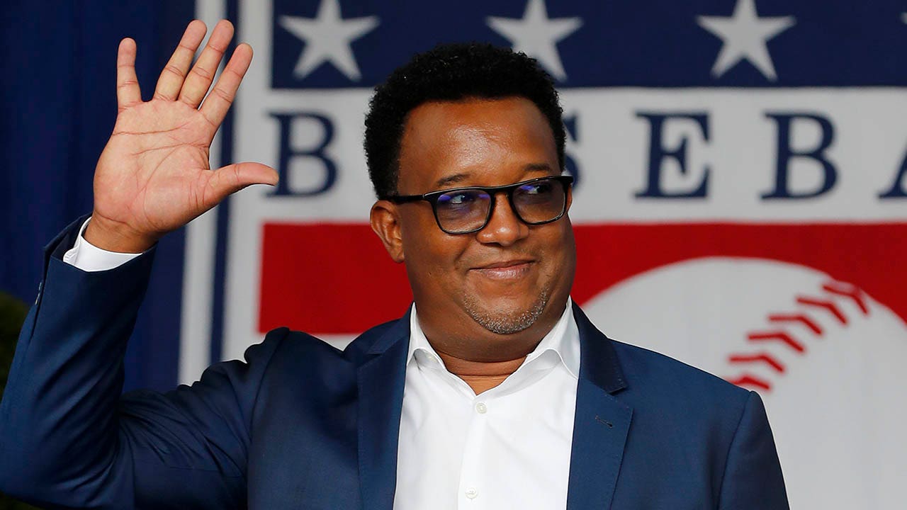 Hall of Famer Pedro Martinez blames teams for pitchers’ elbow injuries: ‘Perfect lethal combination’ [Video]