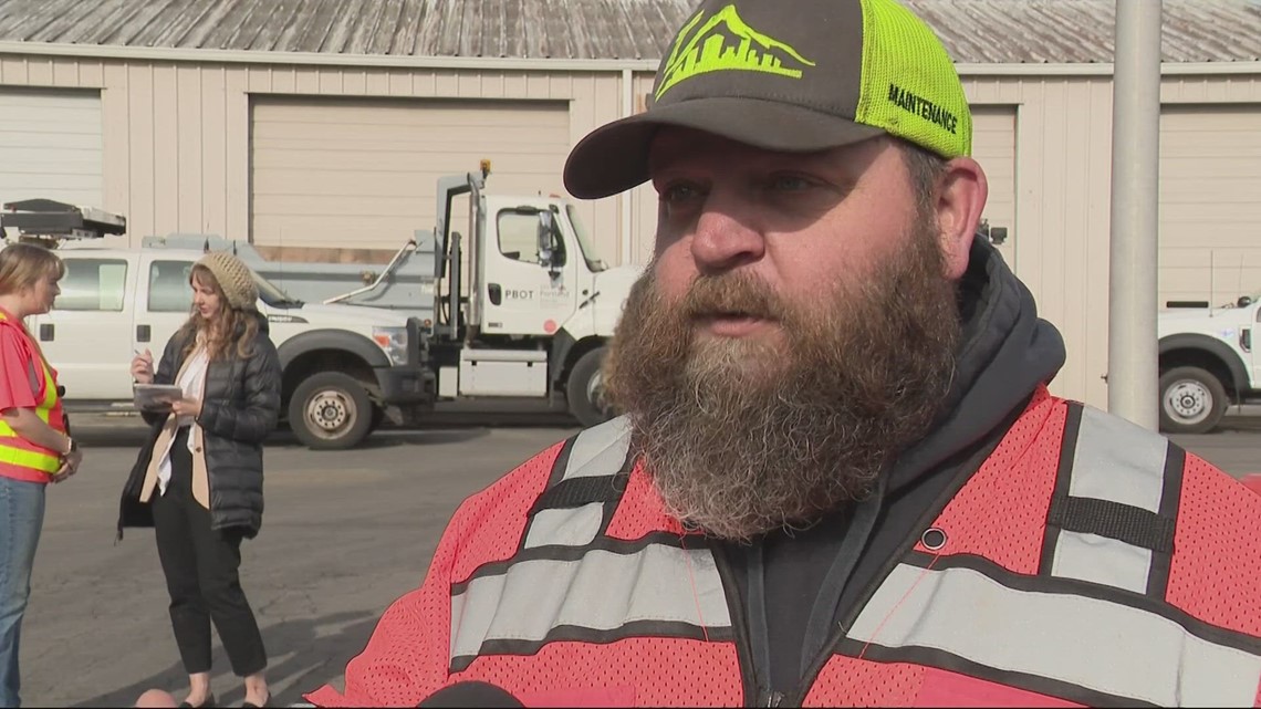 Work zone crews in Washington and Oregon plead for better safety [Video]