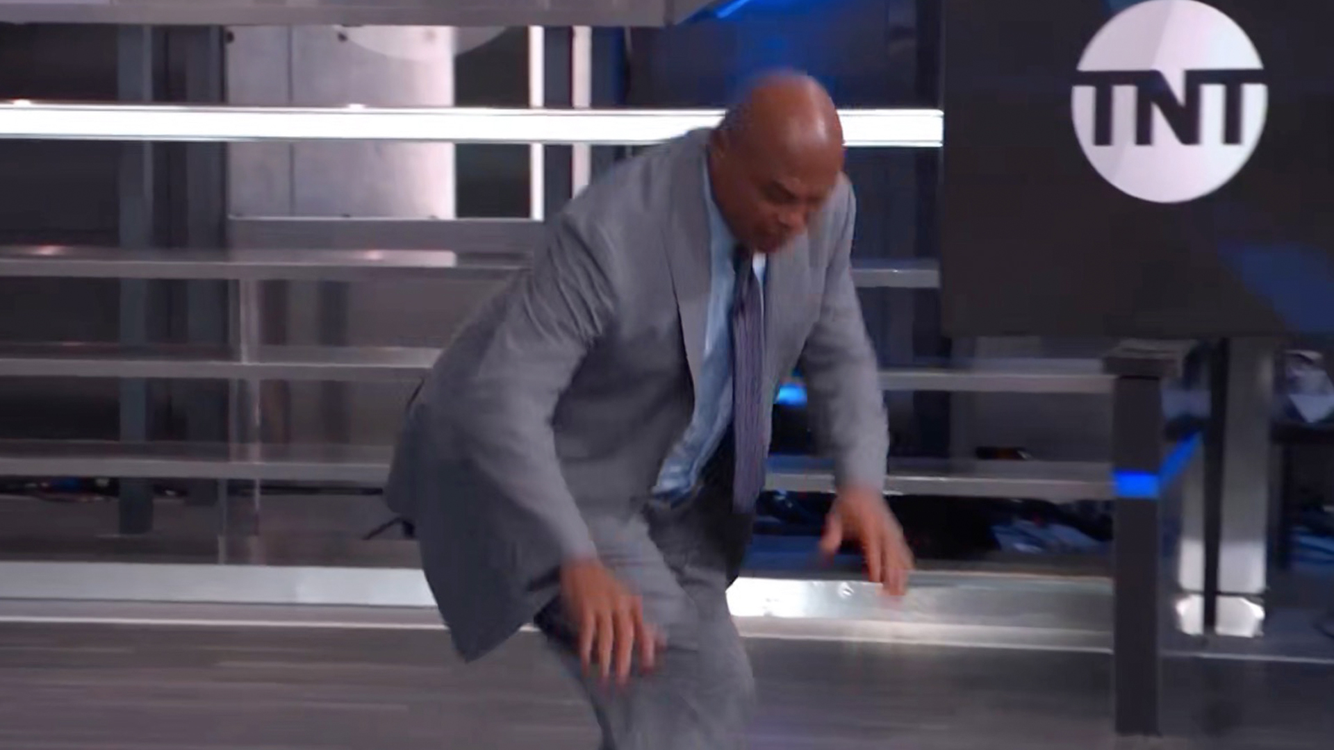 Shaq breaks down in laughter live on Inside The NBA as Charles Barkley gives demo and shouts ‘fall on your ass’ [Video]