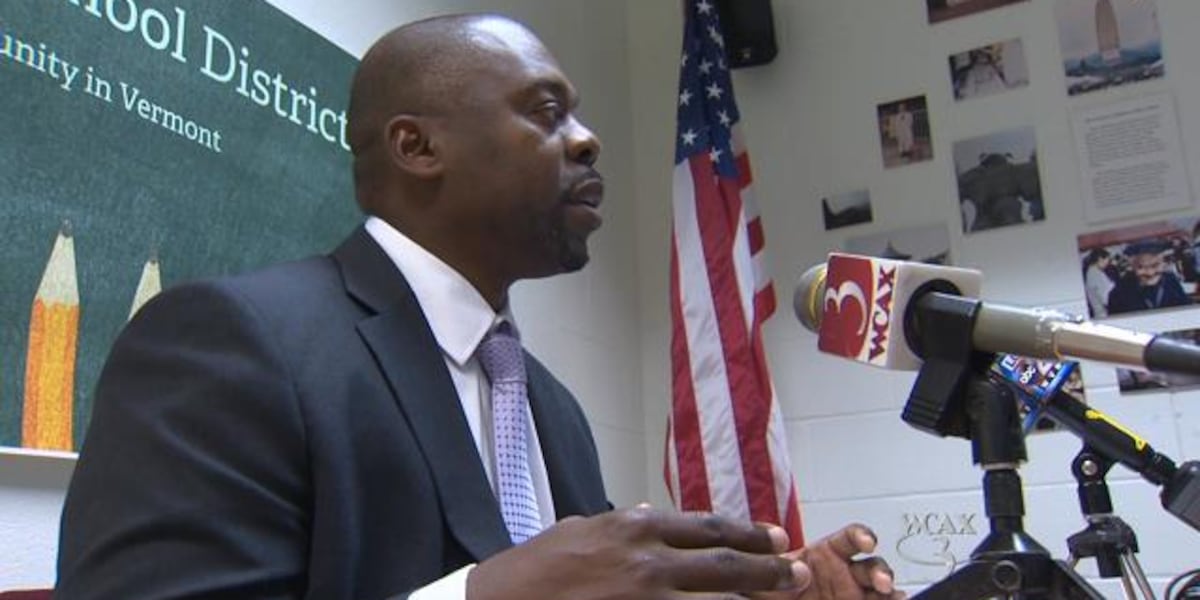 Emergency session called by Hickman Mills Superintendent over state changes [Video]