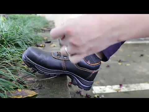 2022 04 06 194604 safety shoes [Video]
