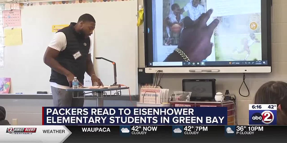 Packers read to Eisenhower Elementary School students [Video]