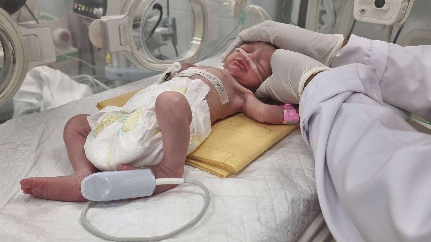 A Palestinian baby in Gaza is born an orphan in an urgent cesarean section after an Israeli strike  WSB-TV Channel 2 [Video]