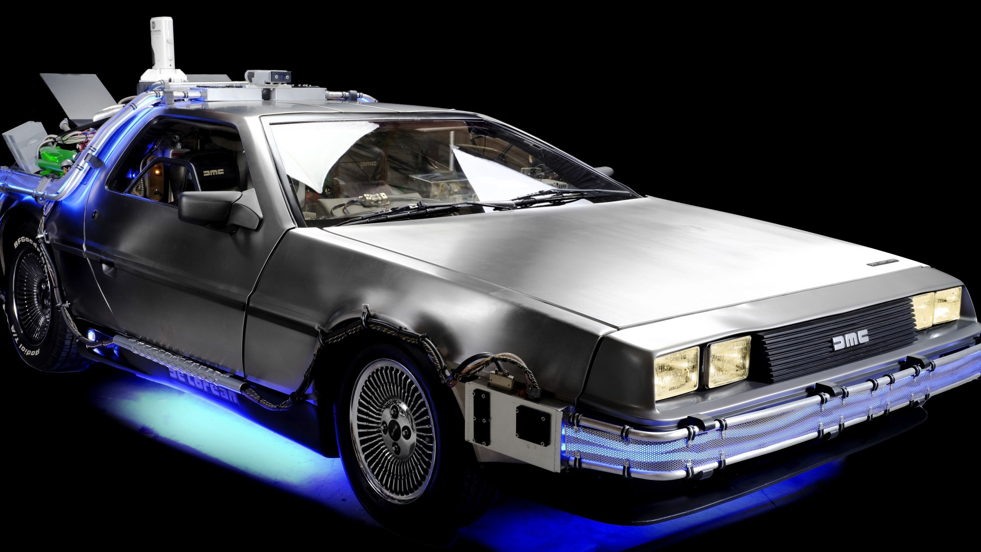 Eye-watering real-world costs for most iconic TV cars revealed – including James Bonds Lotus & time-travelling DeLorean [Video]