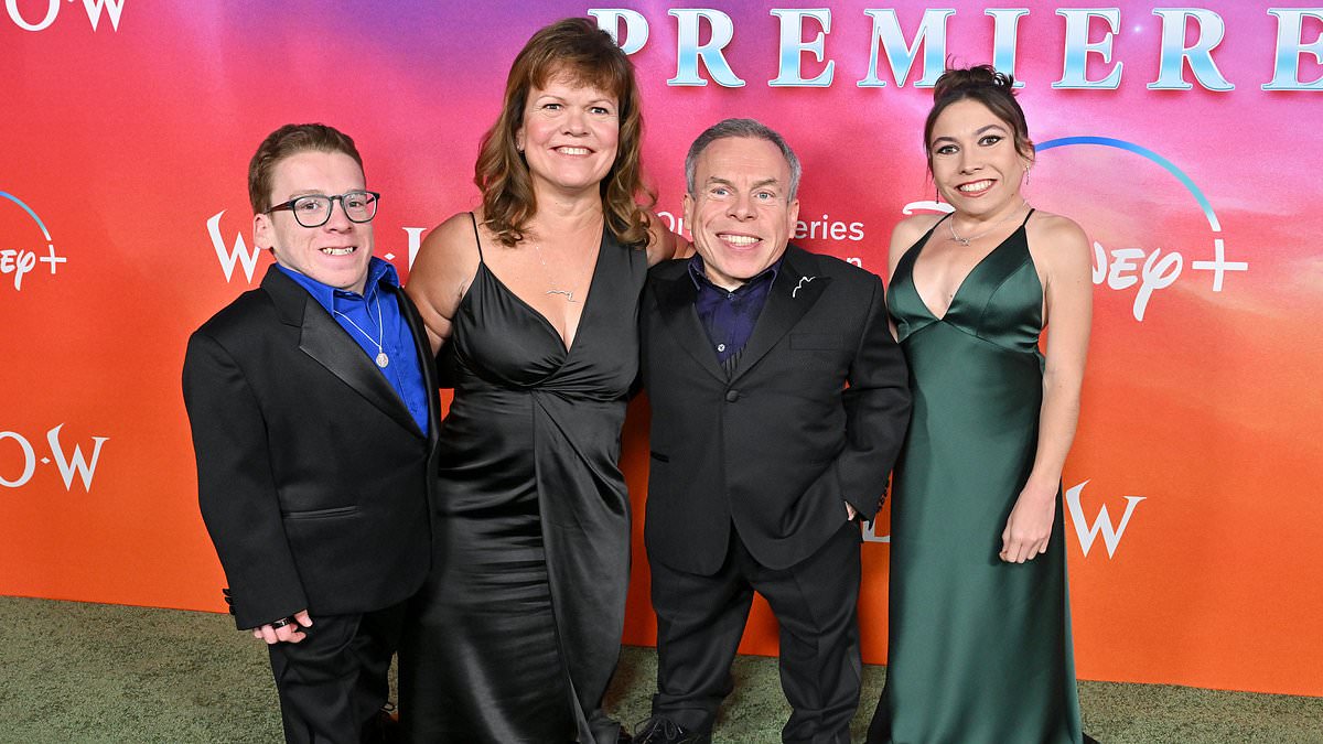 Warwick Davis and family pay tribute to his beloved wife Samantha with sweet gesturefollowing his ‘concerning’ message to fans [Video]