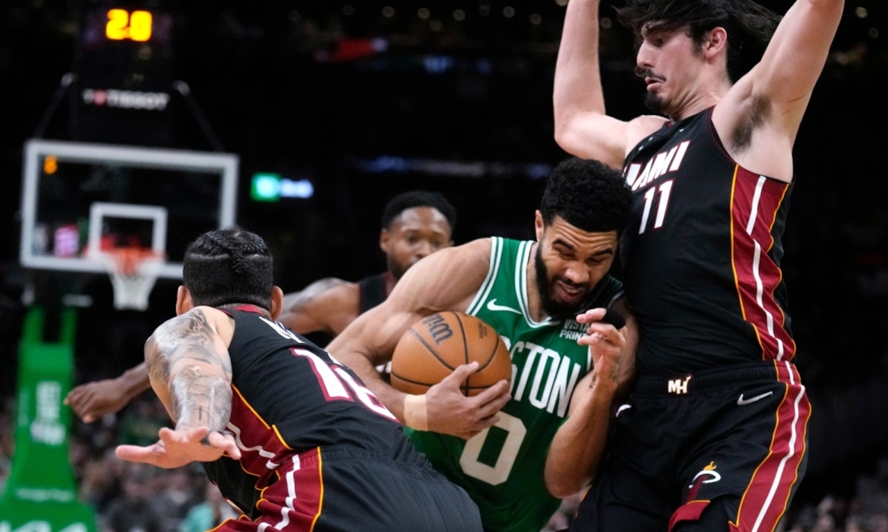 Heat injury report: 4 players listed for Game 3 Saturday vs. Celtics [Video]