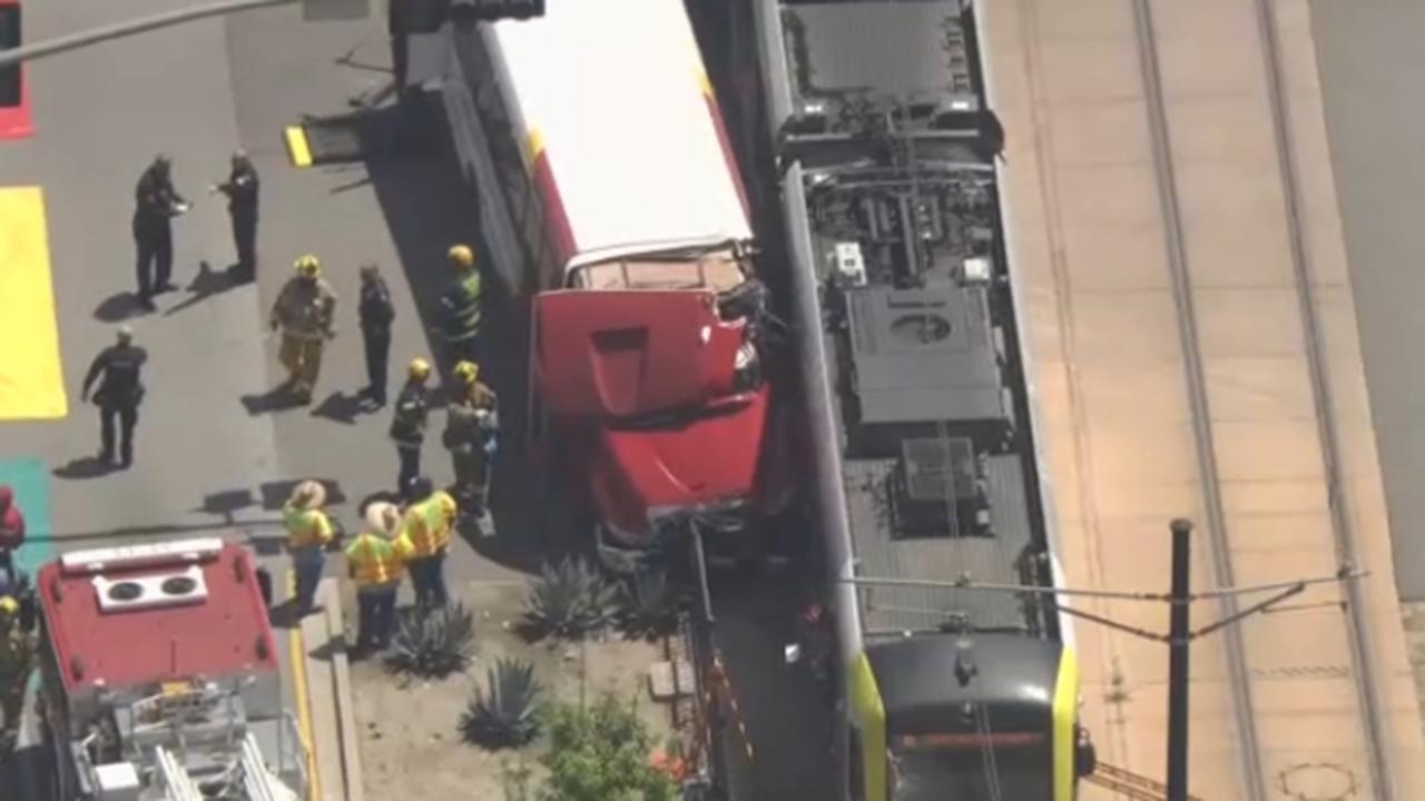 55 injured in Los Angeles after Metro train collides with bus [Video]