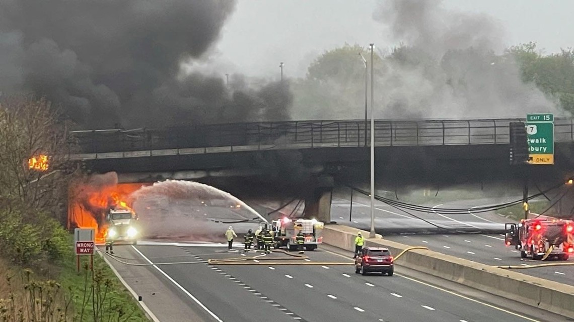 Tanker fire closes part of I-95 in Connecticut [Video]