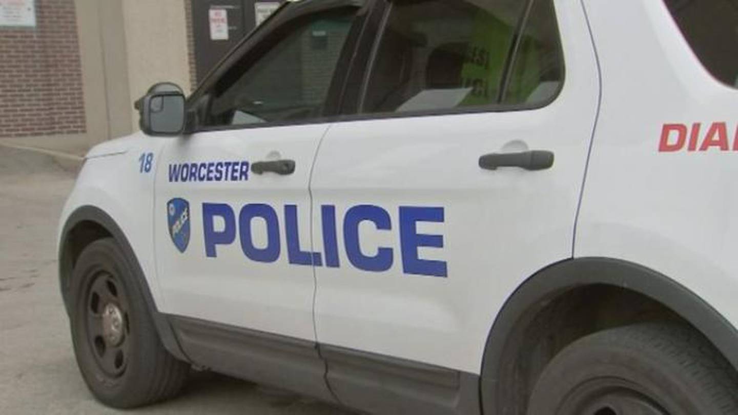 Worcester police investigating stabbing on Chandler St  Boston 25 News [Video]