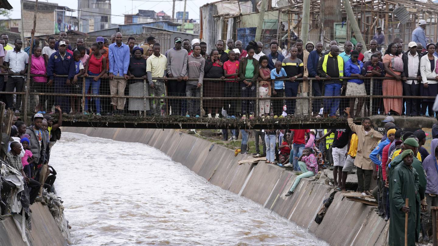 Kenya declares public holiday to mourn flood victims  Boston 25 News [Video]