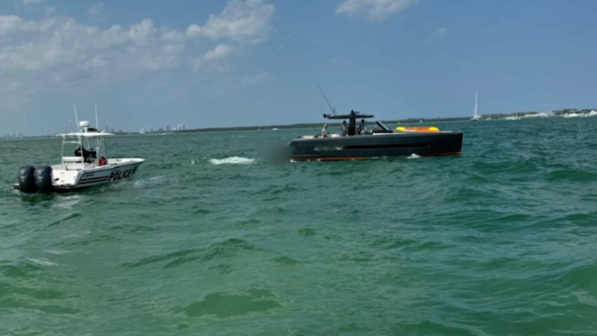 Biscayne Bay boat accident kills girl, search continues for vessel that hit her  NBC 6 South Florida [Video]