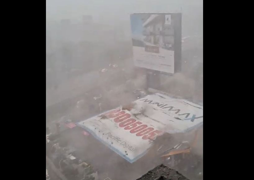 8 Dead, 59 Injured After Huge Billboard Falls During Mumbai Dust Storm [Video]
