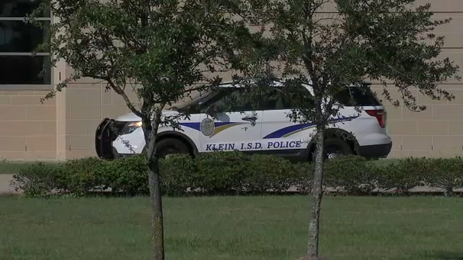Texas school safety: Klein ISD plans to re-examine security protocols after string of teacher arrests [Video]