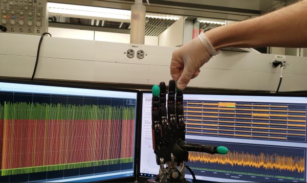 Biohybrid Robotic Hand Will Help Unravel Complex S [Video]