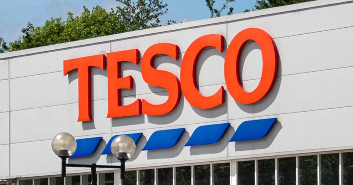 Tesco recalls lunchtime favourite over fears it has ‘pieces of glass’ | UK News [Video]