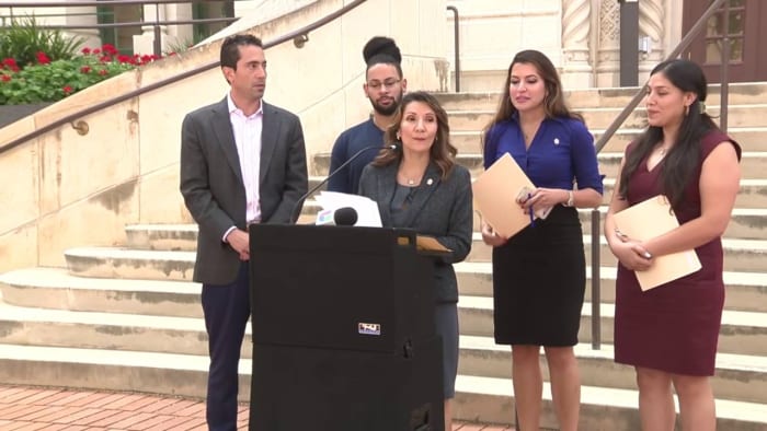San Antonio City Manager will have conversation with city attorney after council members closed-door grievance airing [Video]