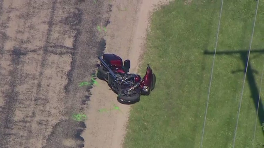 Man dead after motorcycle crash into school bus carrying 15 kids in Will County [Video]