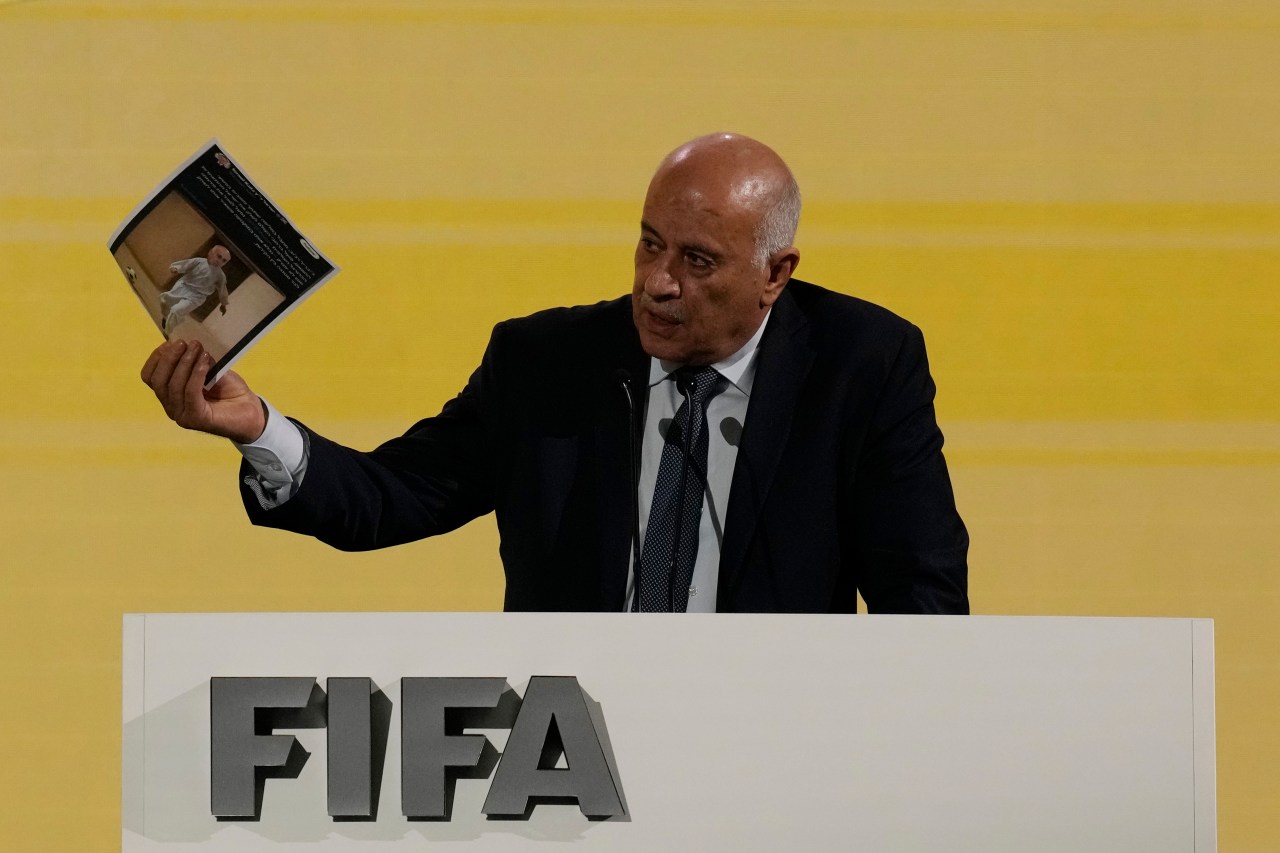 FIFA to seek legal advice on Palestinian proposal to suspend Israel from international soccer | KLRT [Video]
