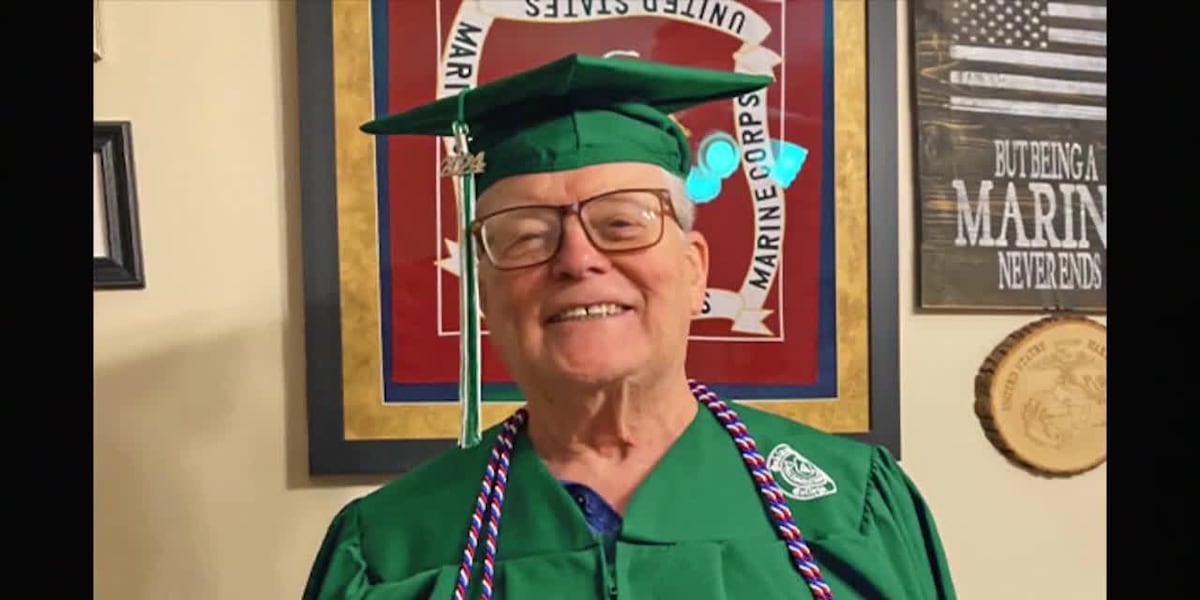 Very proud moment: Vietnam veteran earning his college degree at 79 years young [Video]