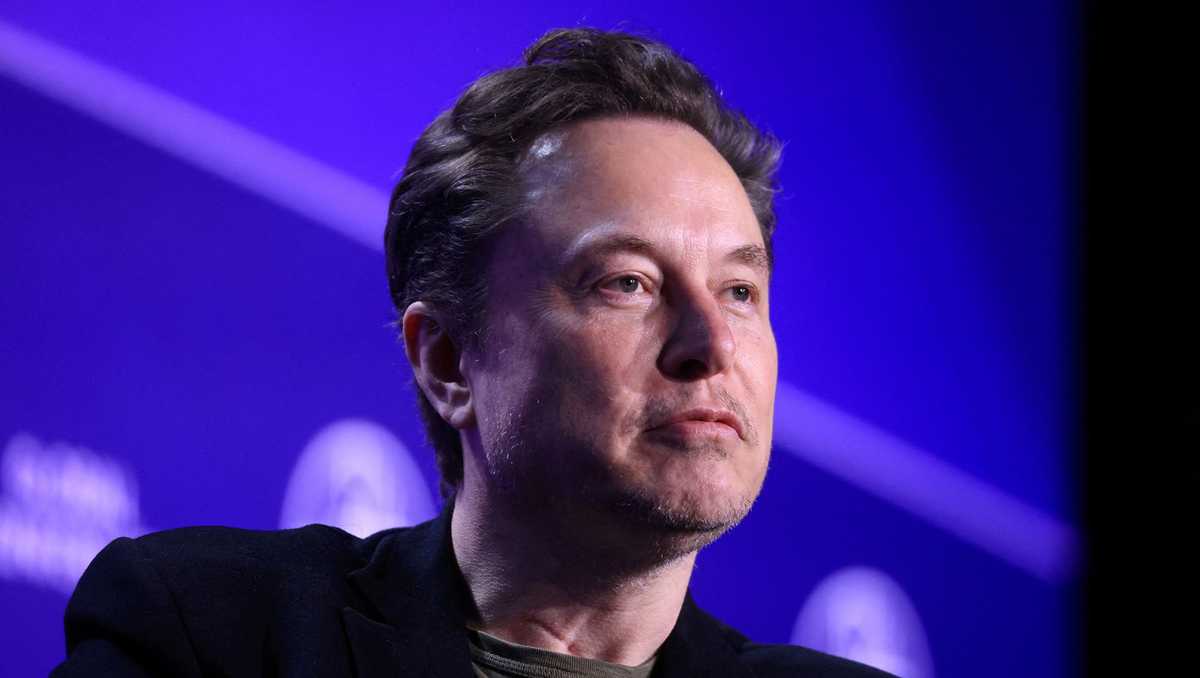 Elon Musk’s Neuralink is seeking a 2nd person to test brain chip [Video]
