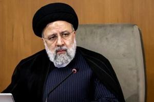 Intense search for Irans President Raisi after helicopter accident [Video]
