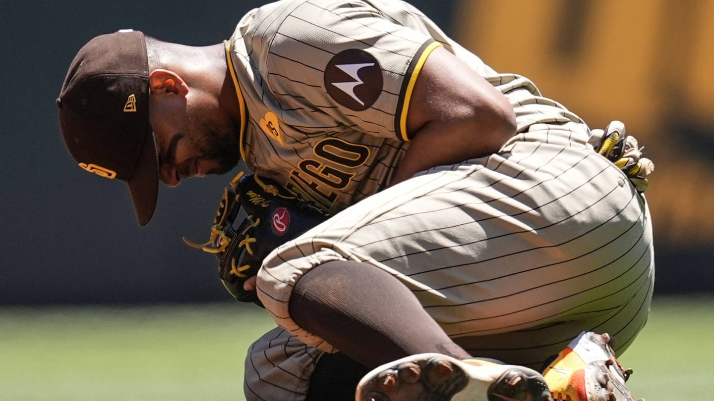 Padres place 4-time All-Star Xander Bogaerts on injured list with fractured shoulder  WHIO TV 7 and WHIO Radio [Video]