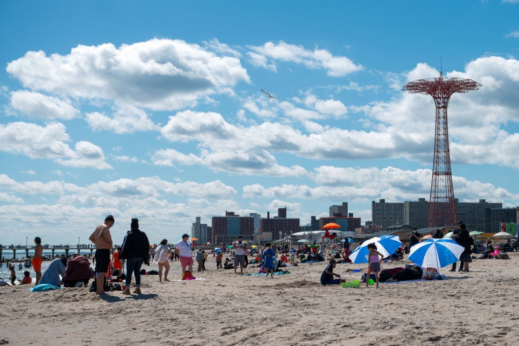 NYC updates lifeguard requirements to tackle shortage [Video]