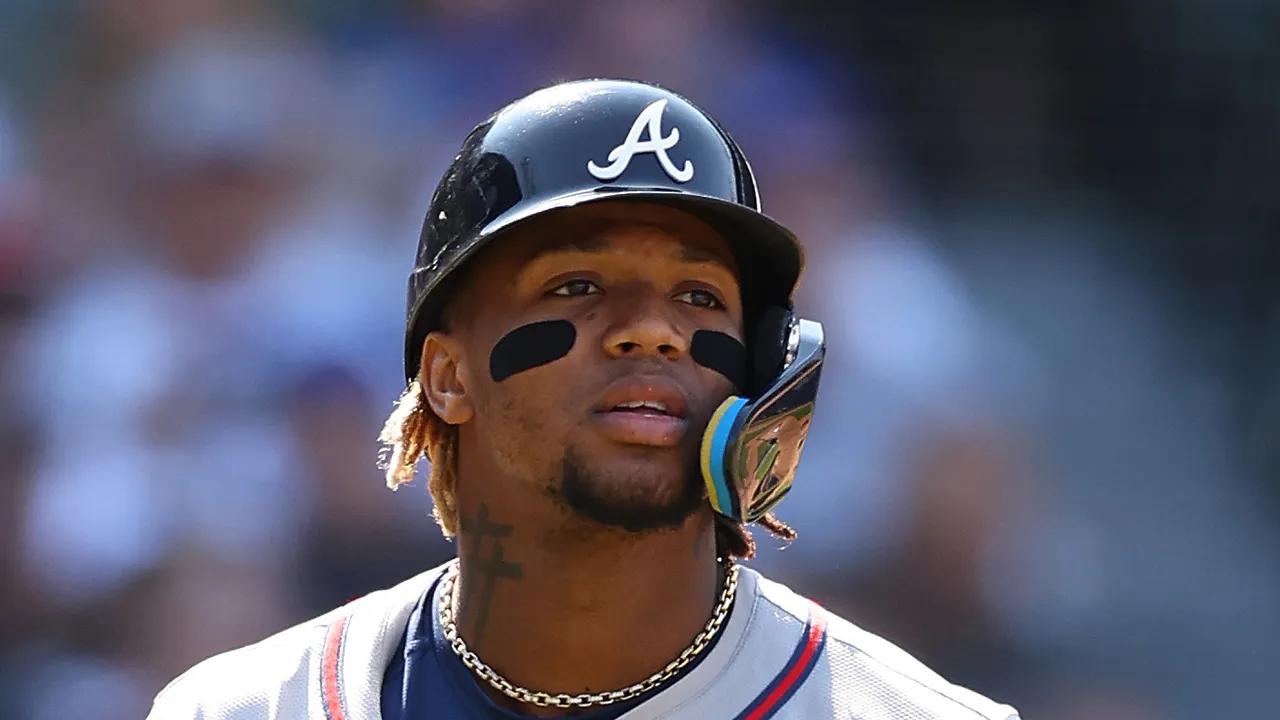 Braves’ Ronald Acua Jr, out for season with torn ACL, apologizes to fans on social media [Video]