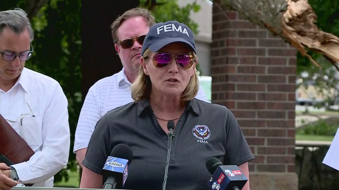 FEMA officials tour tornado damage in Rogers [Video]