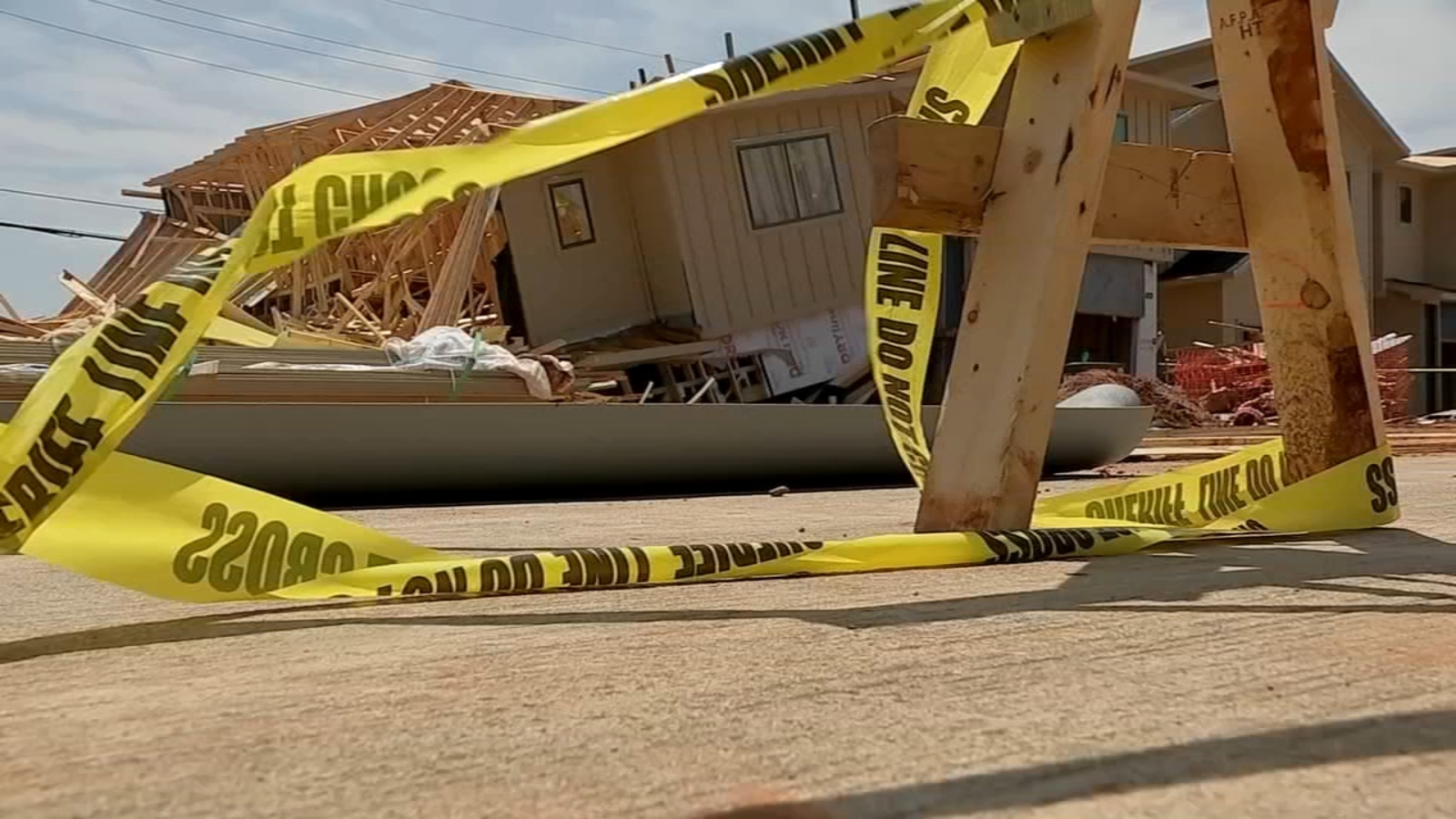 John Aaron Garcia killed: US Department of Labor investigates death of teen construction worker in Magnolia home collapse [Video]