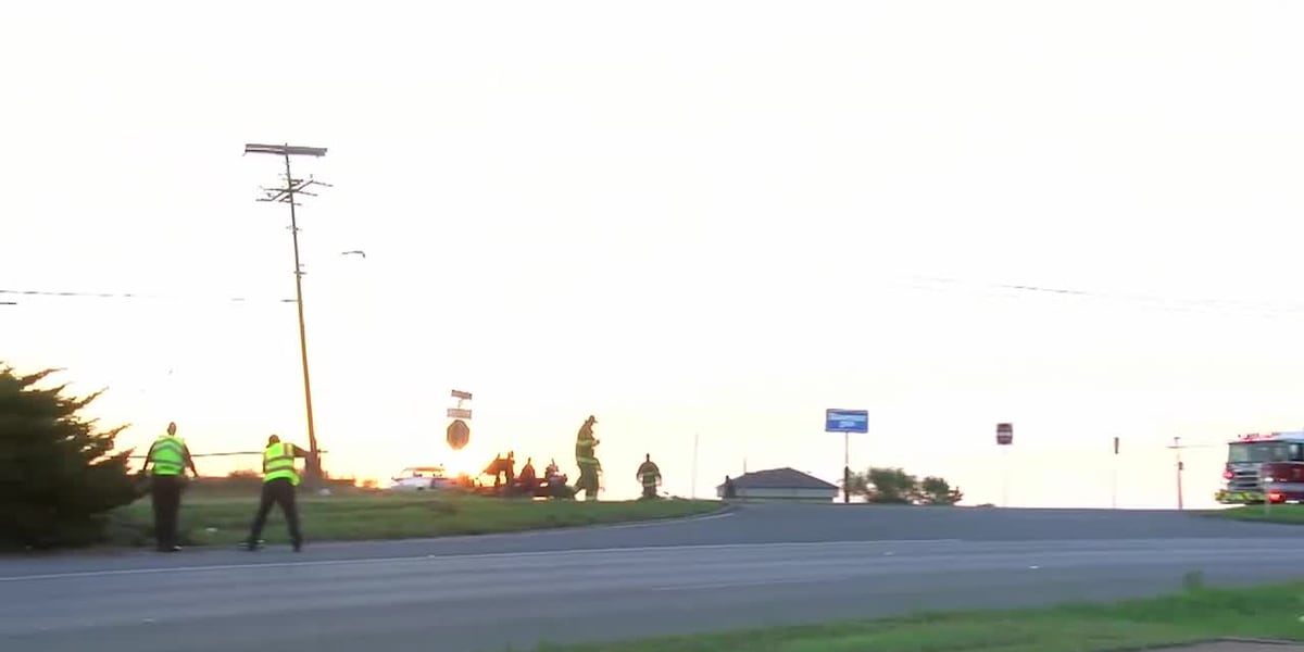 Loop 11 motorcycle wreck sends one to hospital [Video]