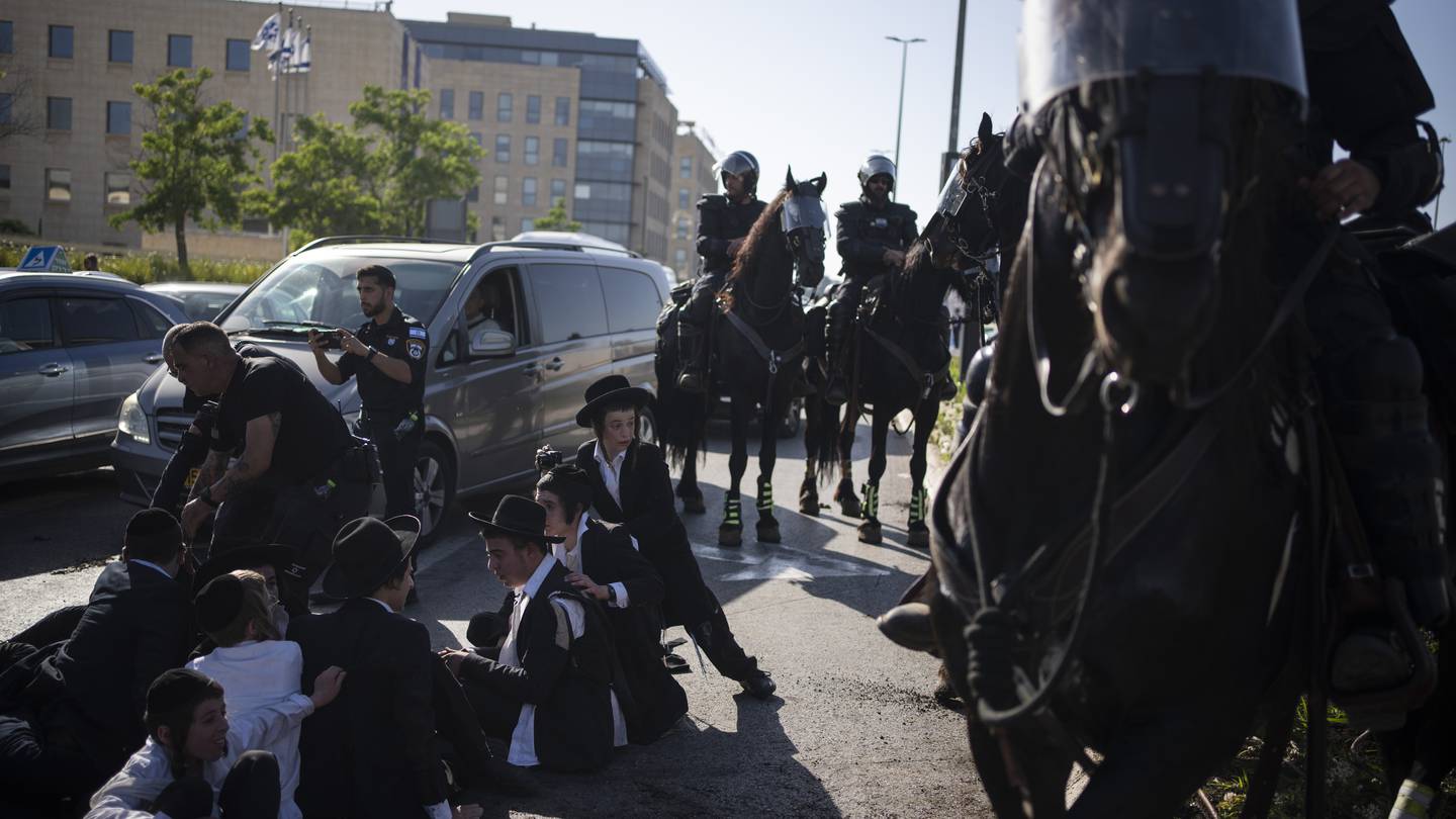 Ultra-Orthodox protesters block Jerusalem roads ahead of Israeli court decision on draft exemptions  WSOC TV [Video]