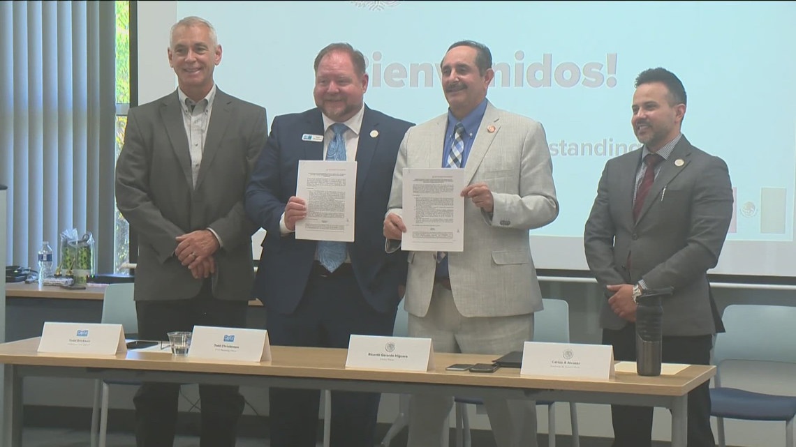 Local organization partners with the Mexican Consulate to provide financial help [Video]
