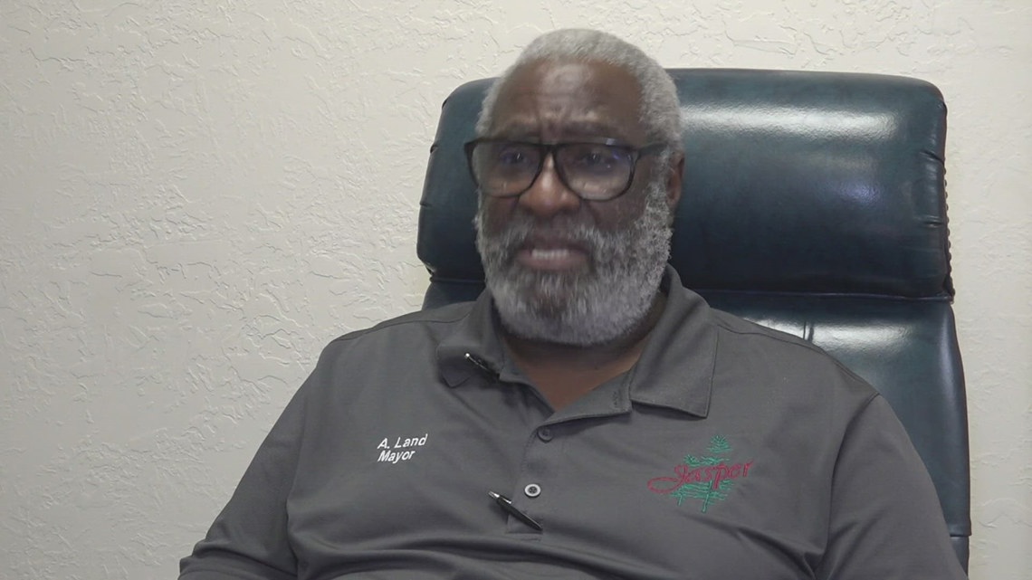 Jasper mayor grapples with the loss of his cousin in shooting [Video]