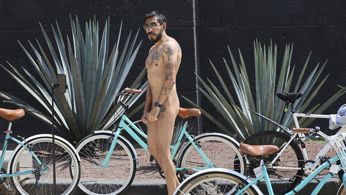 Video. WATCH: Naked cyclists demand improved road safety [Video]
