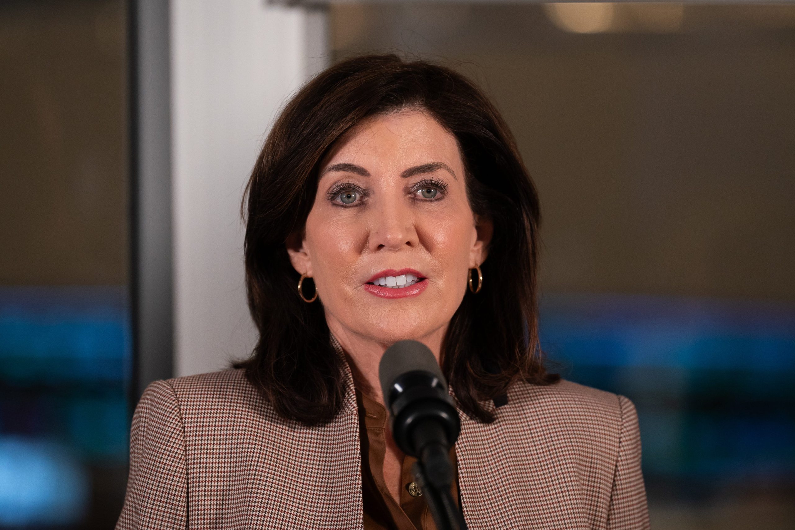 Gov. Kathy Hochul addresses indefinite pause in congestion [Video]