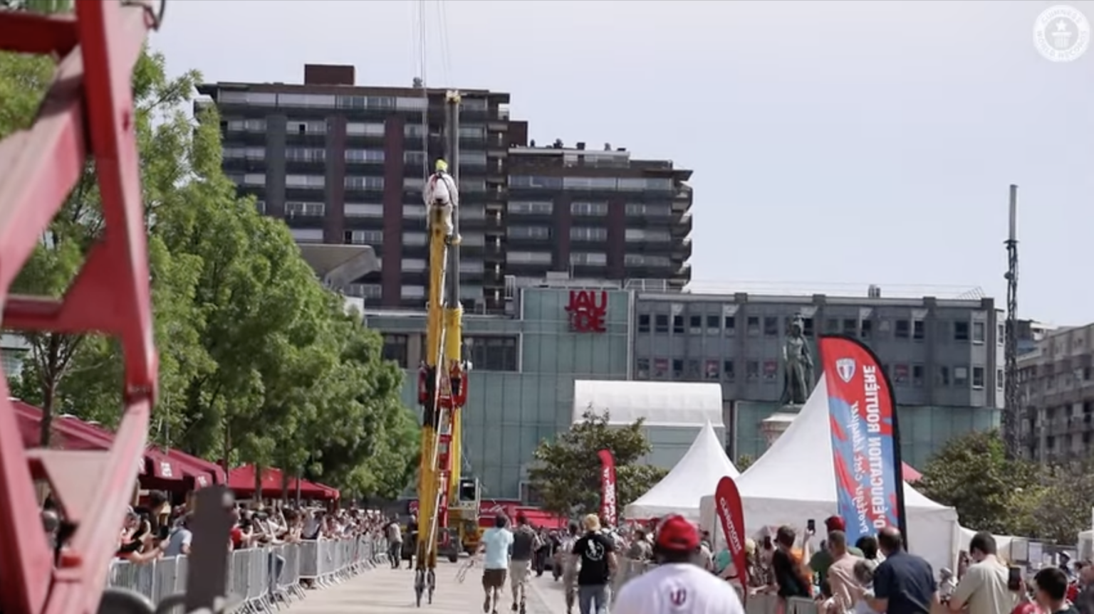 World’s Tallest Rideable Bike Requires a Safety Harness to Ride! [Video]