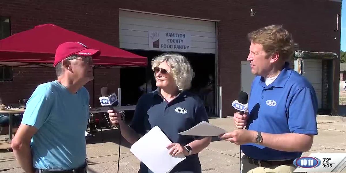10/11 Can Care-A-Van stops at the Hamilton County Food Pantry in Aurora [Video]