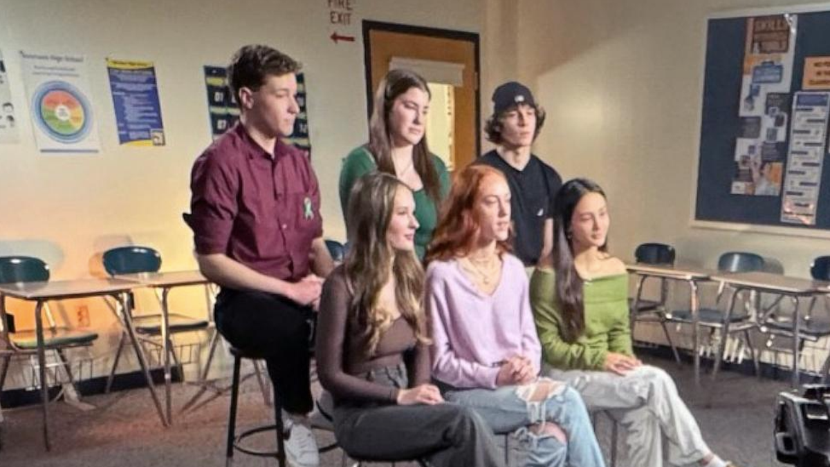 Sandy Hook survivors will honor murdered classmates at their high school graduation [Video]