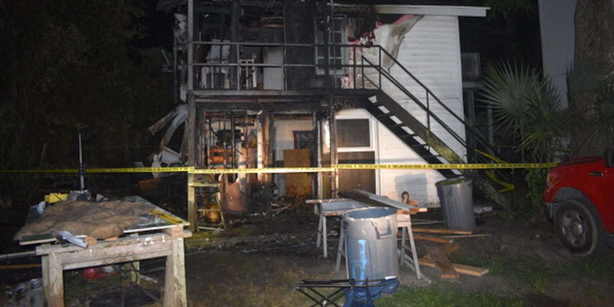 Officials investigating after fire damages home on Ashley River Road [Video]