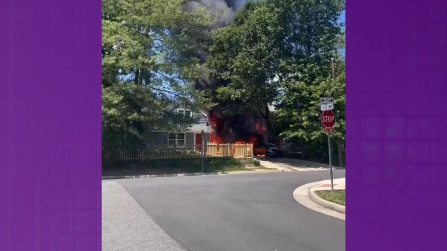 Fairfax County firefighters tackle Belle Haven house fire [Video]