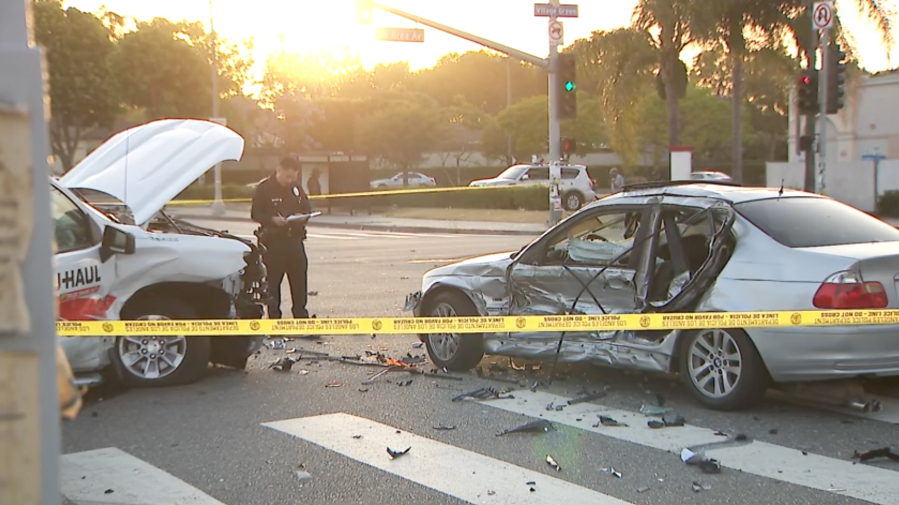 Teen girls in stolen vehicle cause 3-car crash in Southern California [Video]